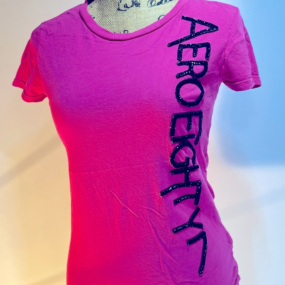 Sparkly Women’s size med aero sequin top